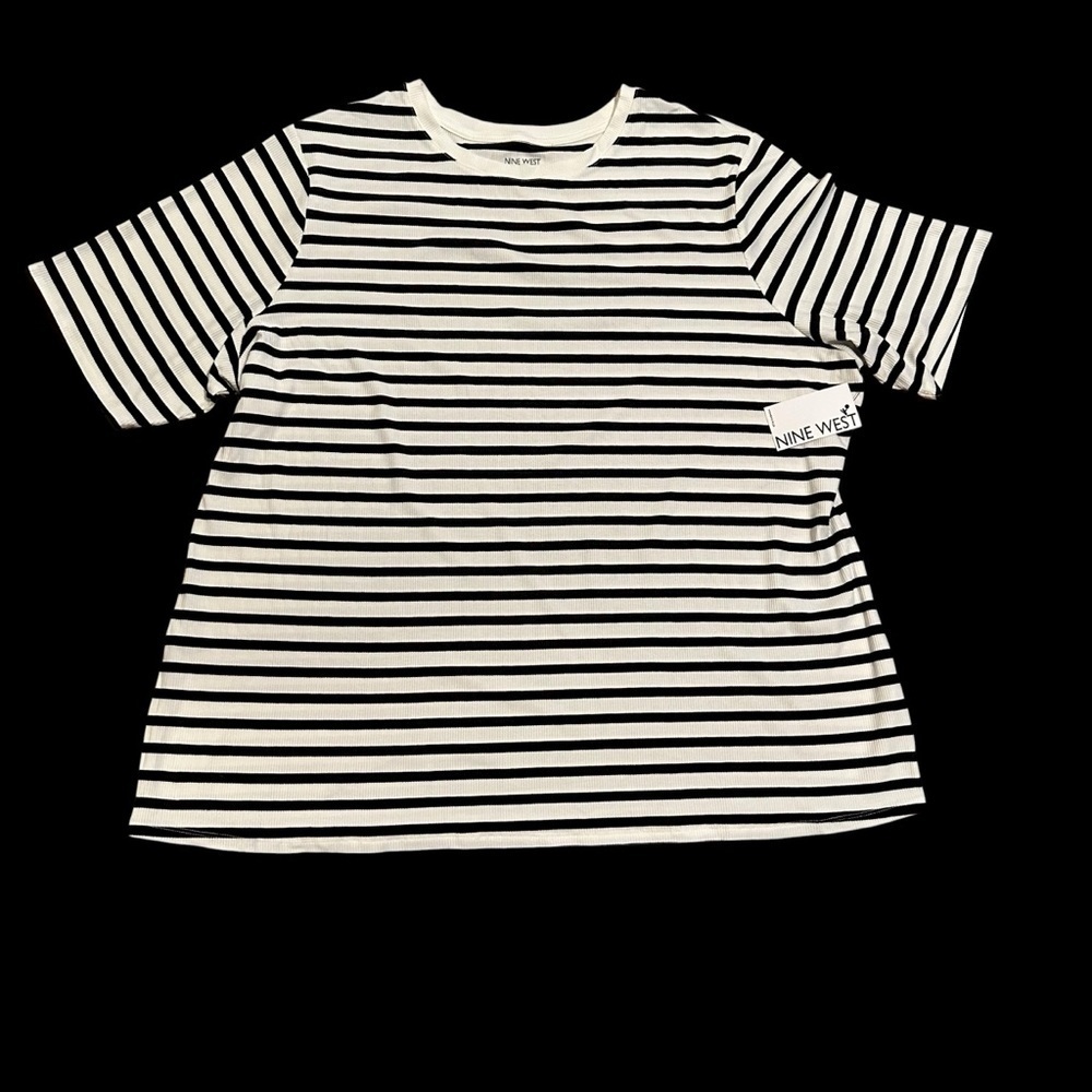 🖤 NWT Nine West Black & White Striped Elbow Sleeve Fitted Tee – Size 3X 🖤 - Picture 3 of 6